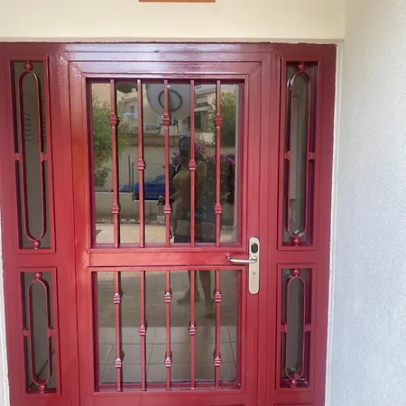 E041 Albir דירה *